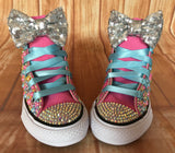 Baby Shark Color Themed Blinged Shoes, Little Kids Shoe Size 11-3