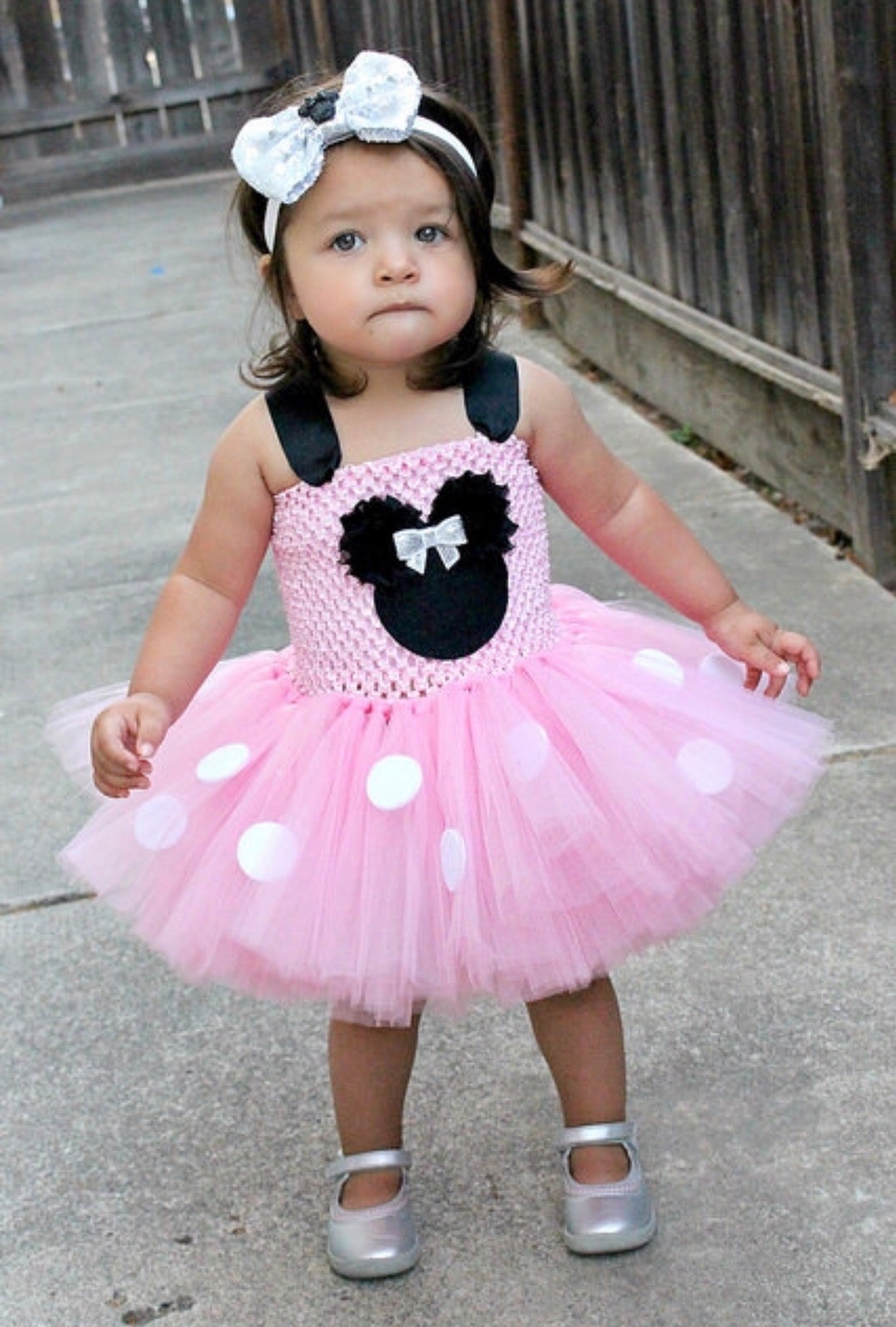 Minnie Mouse dress- Minnie Mouse tutu dress-Minnie Mouse costume-Minni –  Pink Toes & Hair Bows